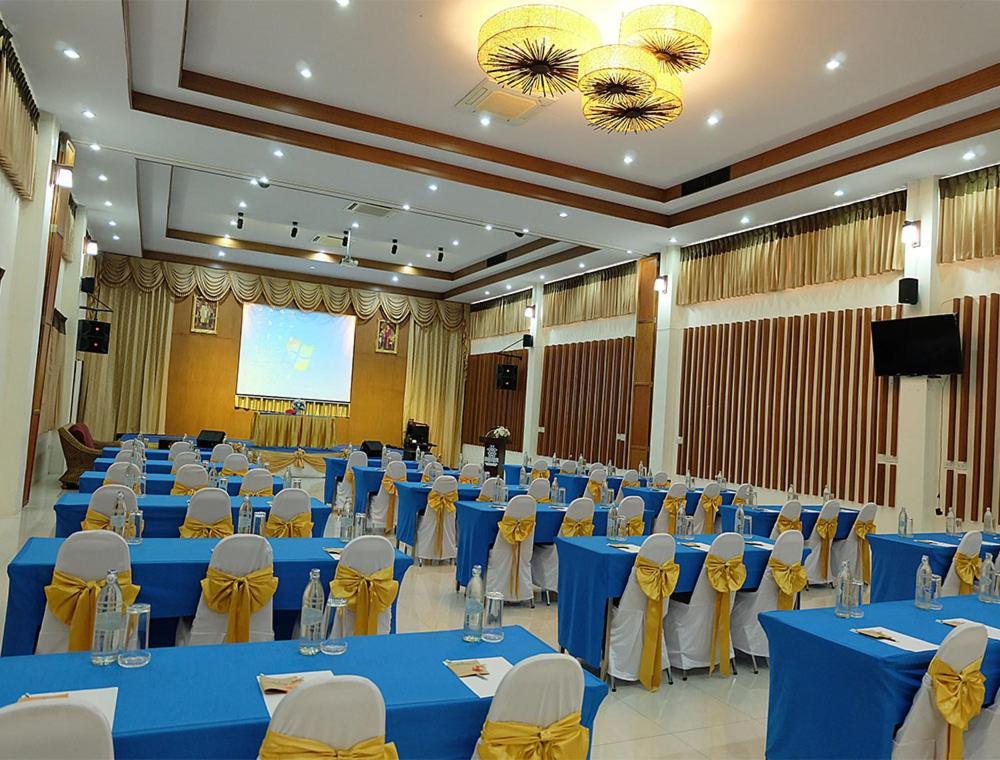 Chaophayathara Riverside Hotel Chainat Luaran gambar