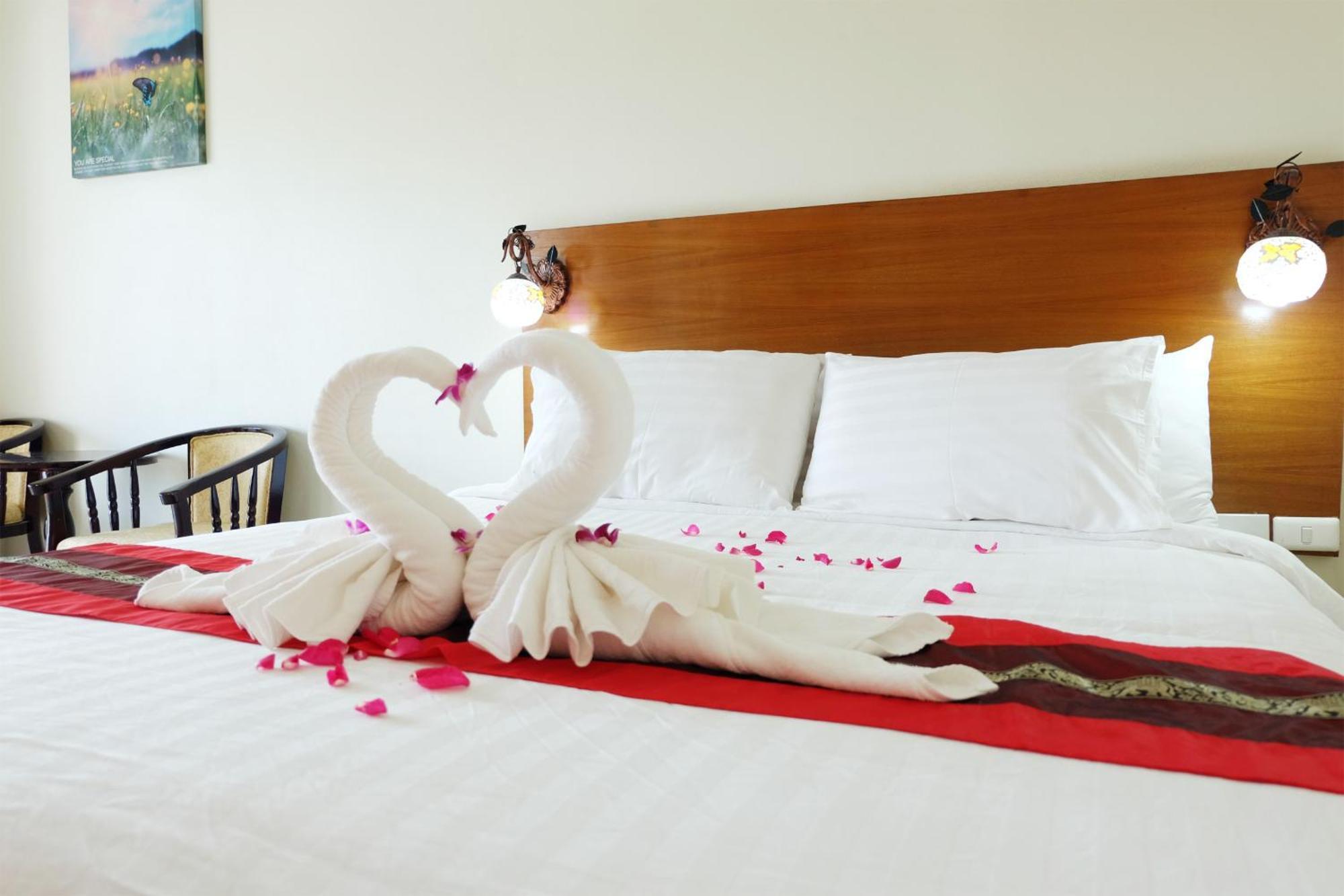 Chaophayathara Riverside Hotel Chainat Luaran gambar
