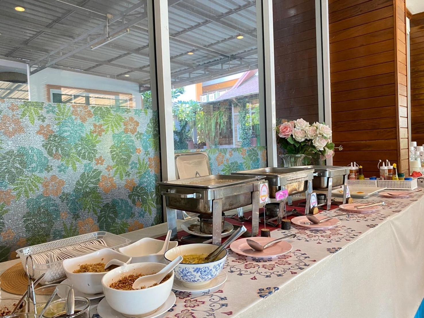 Chaophayathara Riverside Hotel Chainat Luaran gambar