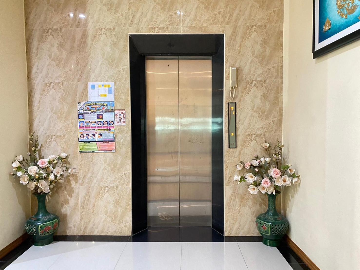 Chaophayathara Riverside Hotel Chainat Luaran gambar