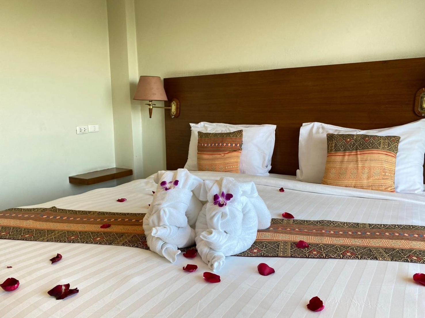 Chaophayathara Riverside Hotel Chainat Luaran gambar