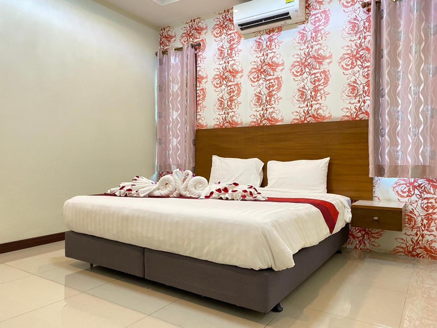 Chaophayathara Riverside Hotel Chainat Luaran gambar