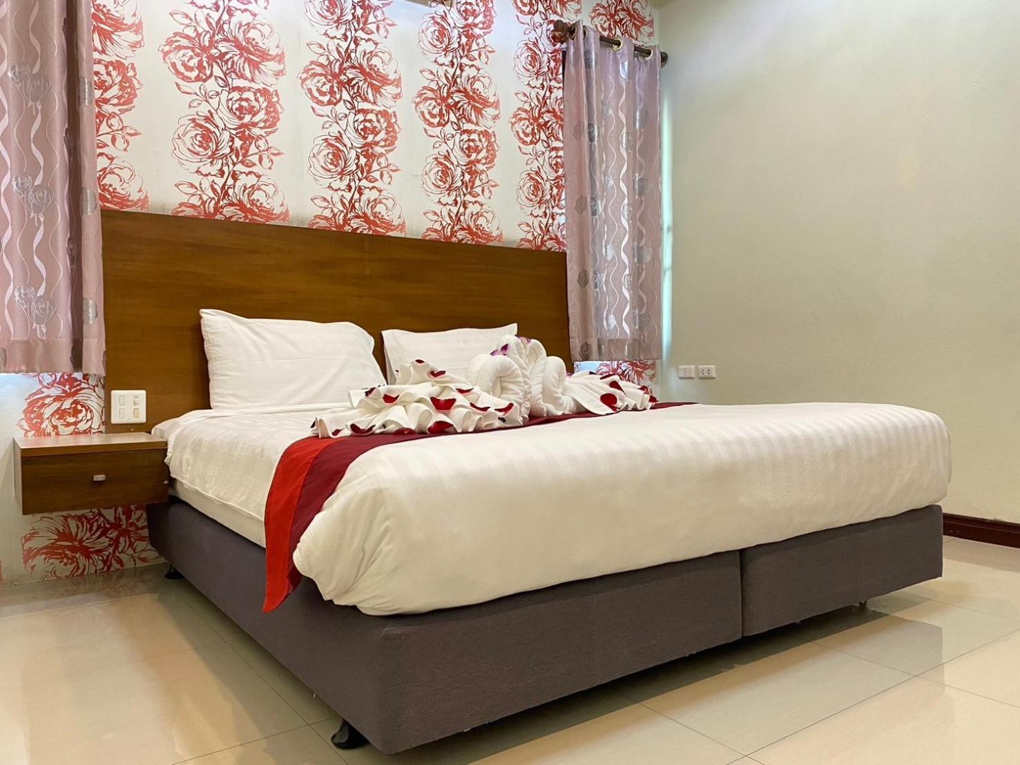 Chaophayathara Riverside Hotel Chainat Luaran gambar